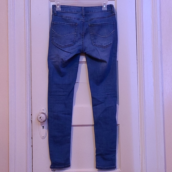Low Rise Blue Jeggin - Picture 3 of 3